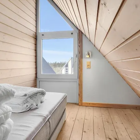 Holiday home Lovely In With Wifi Hadsund