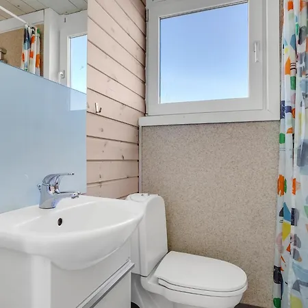 Lovely In With Wifi 度假居 *